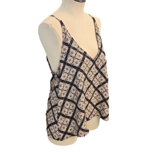 NWT Womens Timing flowy tank size Small. - Picture 3 of 15